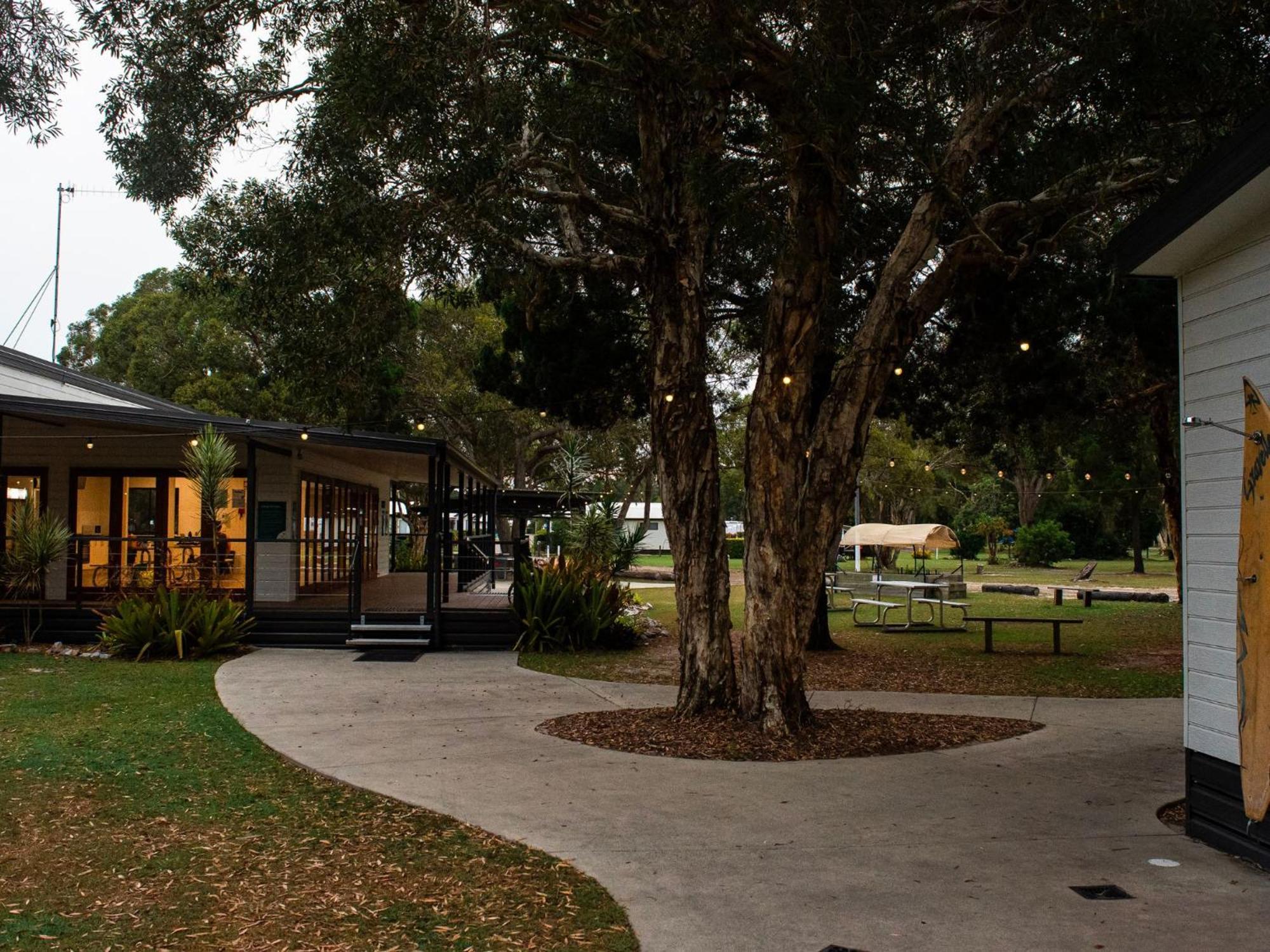 Big4 Breeze Holiday Parks - Rainbow Beach Eksteriør billede